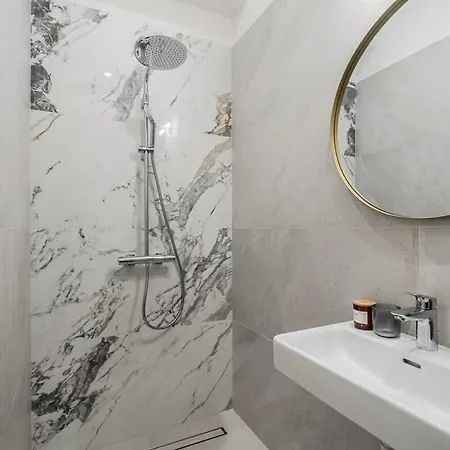 דירה Domillion 3bdr 2 Baths Bright And Spacious P99 וילנה